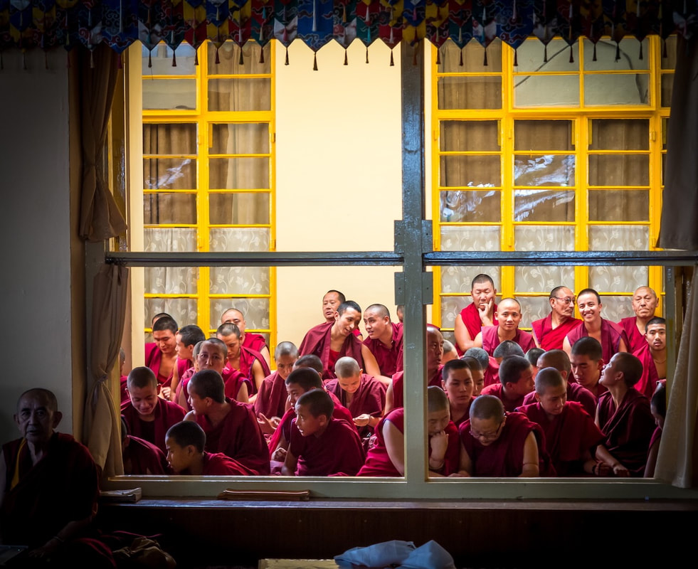 God Dieux Photography - Monks at the temple/Mcleodganj India